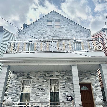 3 Bedrooms In 2Nd Floor Modern Brooklyn Home, Close To J Train نيو يورك المظهر الخارجي الصورة